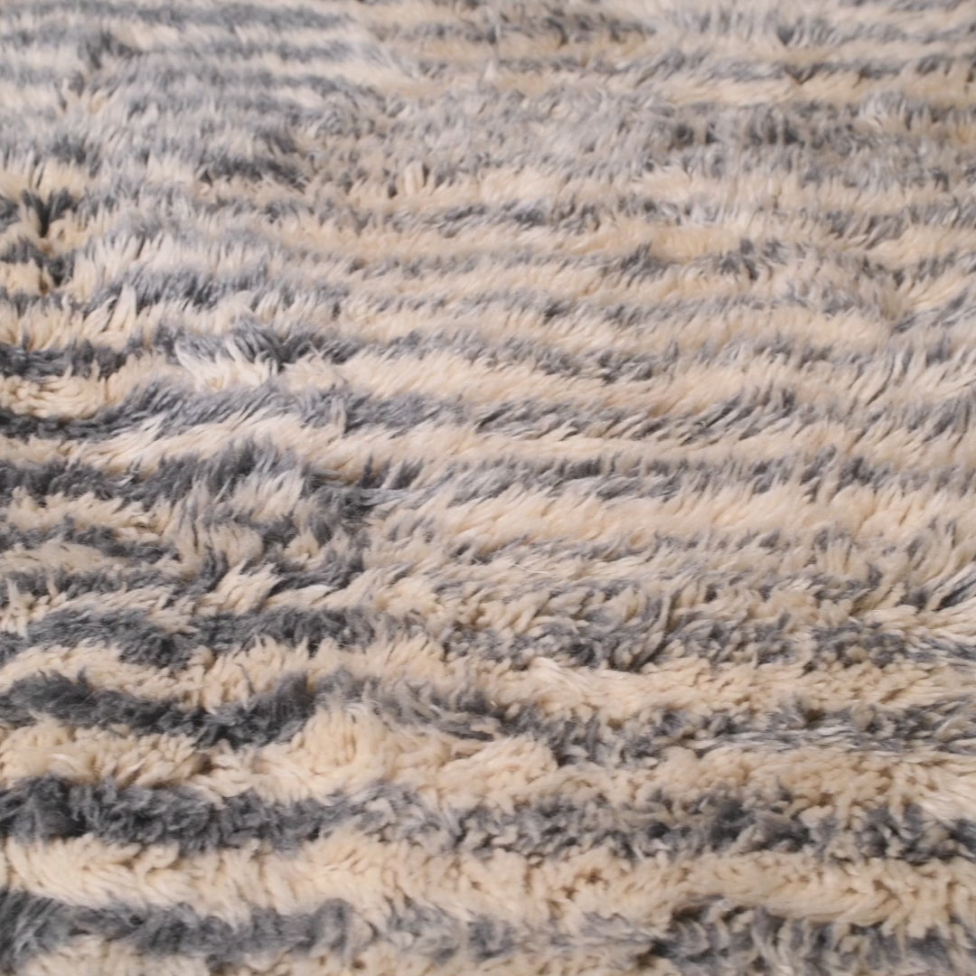 Flowing Rivers rug