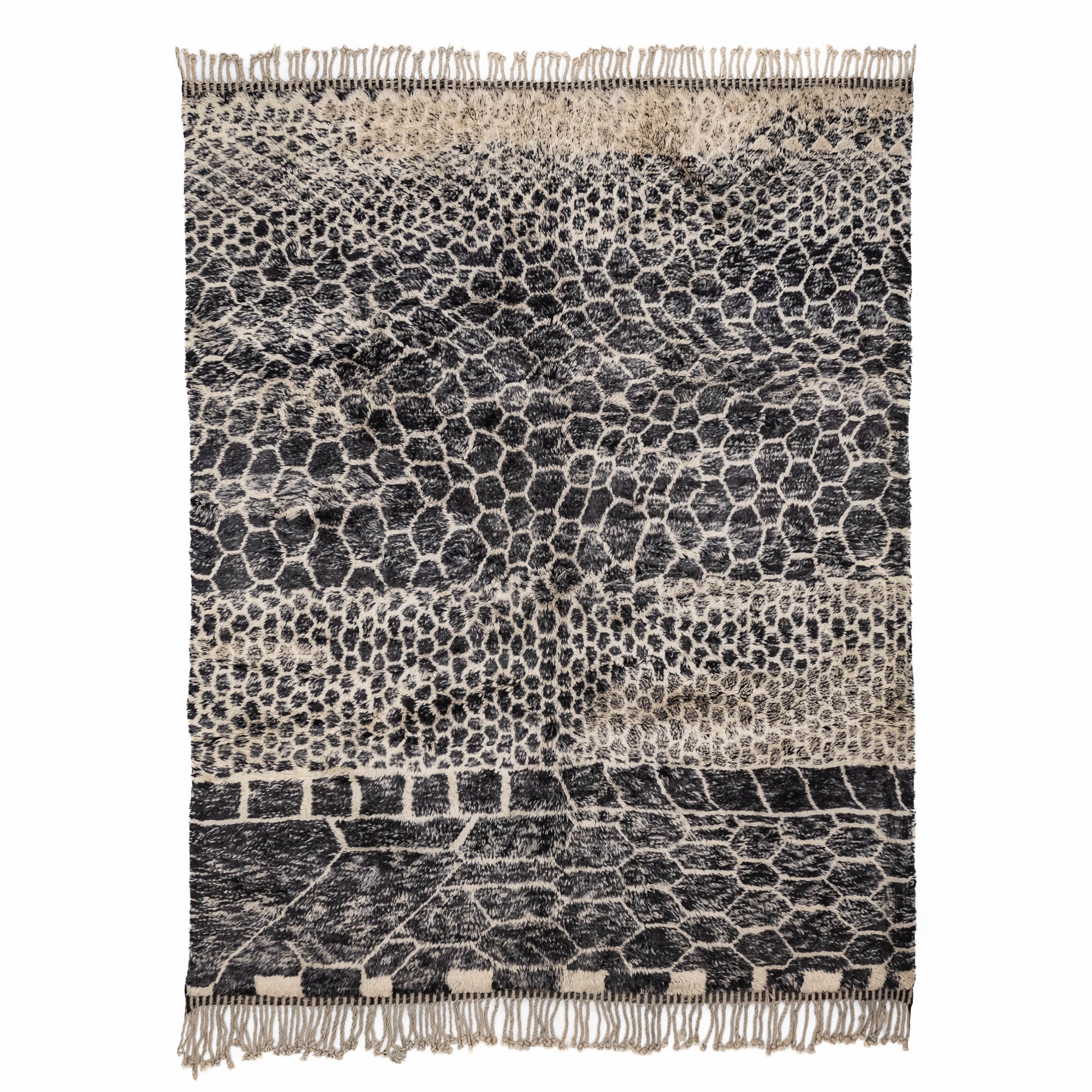 Charcoal Cells Rug – Amehri